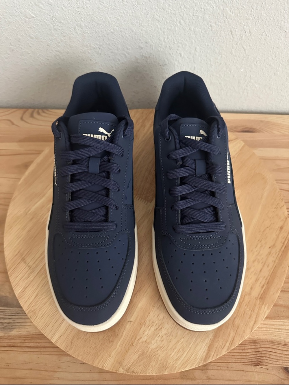 Puma Navy Blue and White Low-Top Sneakers - Picture 4 of 7